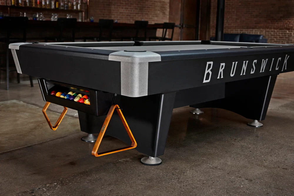 Brunswick Black Wolf 7' Pro Pool Table - Image 31