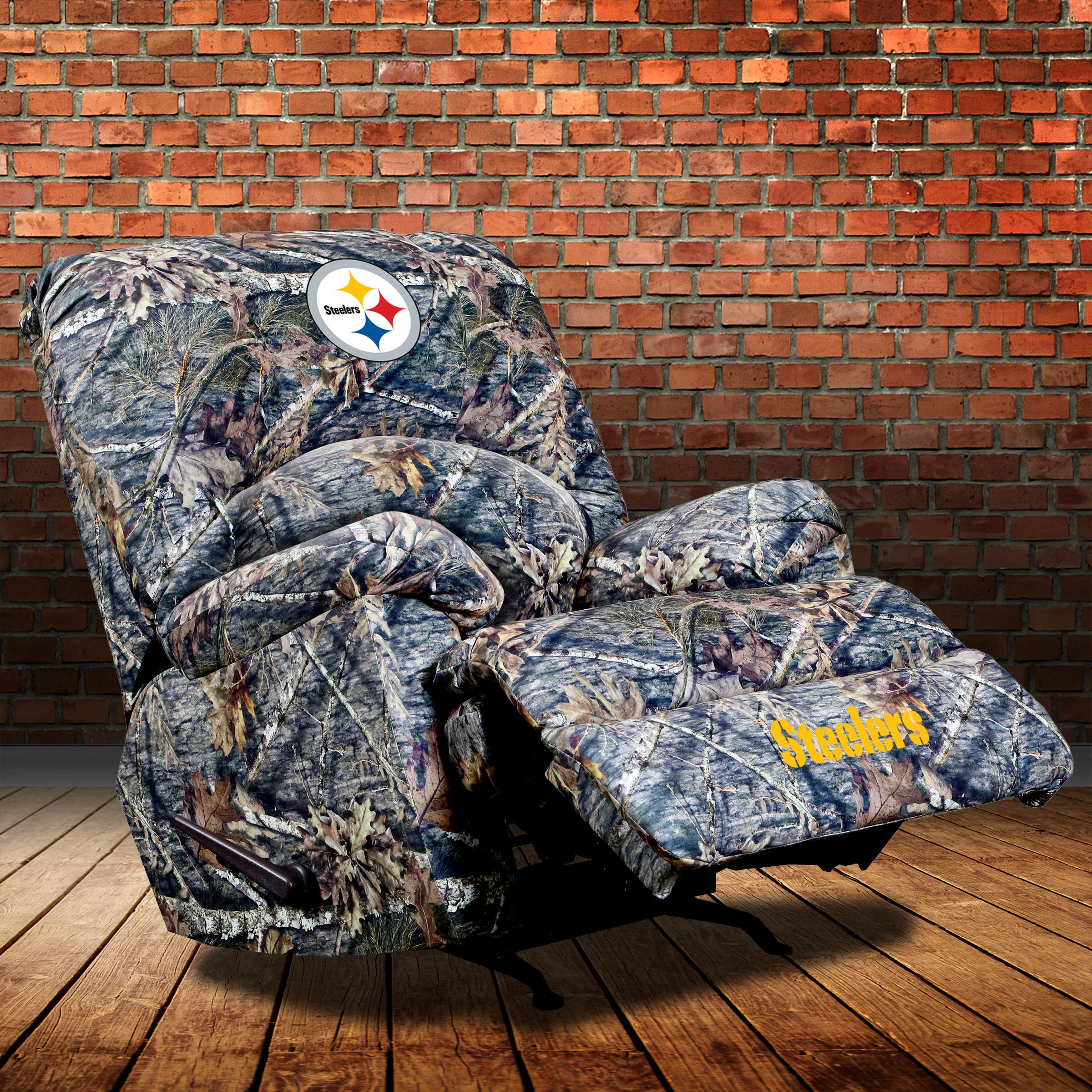 Officially Licensed NFL GM Camo Recliner - Image 12