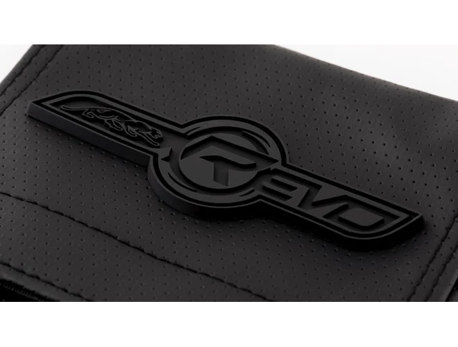 Predator REVO 12.4 shaft with Black Vault Plate - Image 3